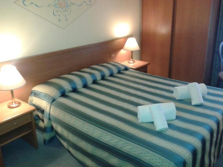 Hotel Casa Rossa Montecatini Terme Zimmer foto